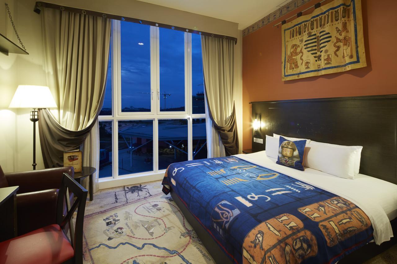 Legoland Malaysia Hotel Нусаяя Екстер'єр фото A room at the hotel